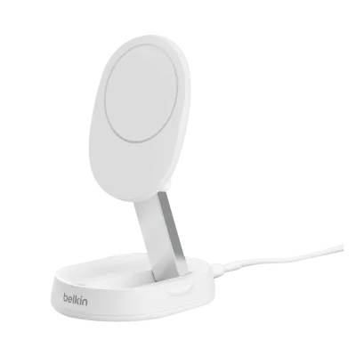 Зарядное устройство Belkin 15 Вт Magnetic Stand Qi2, адаптер 20 Вт USB-C, белый (WIA008VFWH)